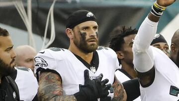 Chris Long dona su sueldo por la igualdad educativa