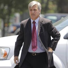 Mayne-Nicholls: "La U me invitó a trabajar con ellos"