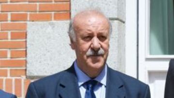Del Bosque: "Se va un hombre bueno a la mitad de su vida"