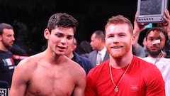 Los boxeadores Ryan García y Canelo Álvarez.