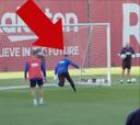 El golazo que Messi y su 'regalón' inventaron en una práctica