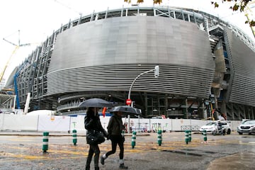 Así avanzan las obras del Bernabéu por dentro y por fuera