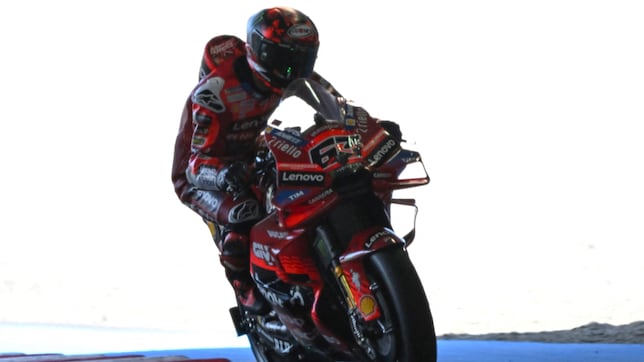 Trío de campeones en primera fila: Pecco, Mir y Márquez