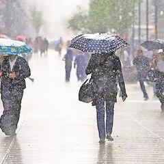 AEMET pronostica el tiempo para el puente: los lugares con frío y lluvia