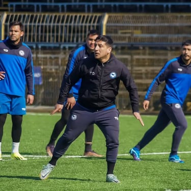 “Fueron 19 años de carrera, jugué en 15 equipos e hice goles en todos lados... puro esfuerzo”