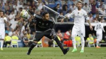 El portero 'tico' paró un penalti a Rubén Castro y se llevó la ovación del Bernabéu.