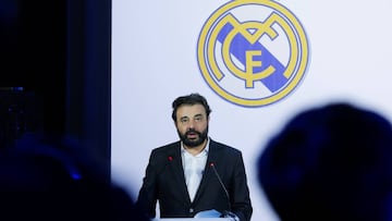 Jos¨¦ ?ngel S¨¢nchez: "No tenemos planes de fichar en enero"