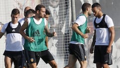 All eyes on Jonathan Viera at Mestalla this evening