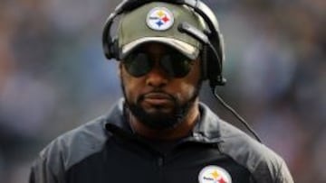 Mike Tomlin en un partido con los Steelers