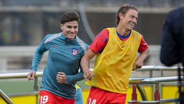 19/04/25
PARTIDO DE PRIMERA DIVISION
UD LAS PALMAS - ATLETICO DE MADRID
JULIAN ALVAREZ - MARCOS LLORENTE