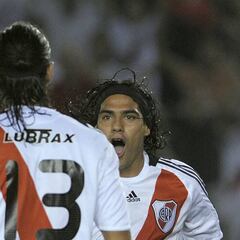 ¿Falcao, con un compañero en ataque? Así le fue en el 4-4-2