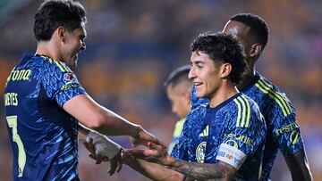 Alejandro Zendejas celebrates goal 1-3 of America of America during the 5th round match between Tigres UANL and America as part of the Liga BBVA MX, Torneo Apertura 2025 at Universitario Stadium, on August 16, 2025 in Monterrey, Nuevo Leon, Mexico.