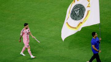 Soccer Football - FIFA Club World Cup - Group A - Inter Miami CF v Palmeiras - Hard Rock Stadium, Miami Gardens, Florida, U.S. - June 23, 2025 Inter Miami CF's Lionel Messi before the match REUTERS/Marco Bello