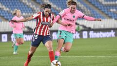 Silvia Meseguer y Caldentey durante el Cl&aacute;sico femenino de la Supercopa. 