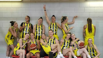 Las jugadoras del Fenerbahçe, en el media day de la Final Six de la Euroliga femenina.