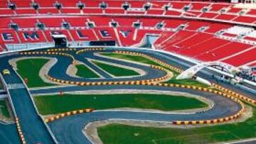 <b>IMPONENTE ASPECTO. </b>Los entrenamientos previos a la competición, con el majestuoso estadio de Wembley totalmente vacío, permitió a los pilotos preparar la competición.