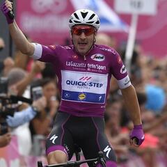 Resumen y resultado del la 3ª etapa del Giro de Italia 2018: Segunda seguida para Viviani