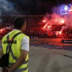 La U arriesga jugar sin público el Superclásico ante Colo Colo