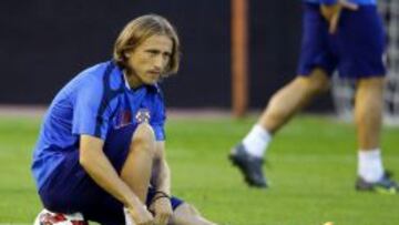 EL L&Iacute;DER. Modric lleva el tim&oacute;n de Croacia desde la medular.
 