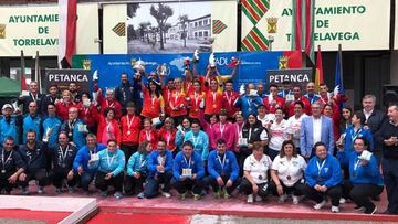 Foto de familia tras los Campeonatos de Espa&ntilde;a de Tripletas.