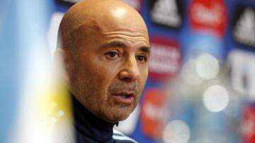 Sampaoli se resigna: "Es difícil no tener 'Messidependencia'"