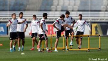 Bale vuelve a entrenarse con el grupo y apura su vuelta