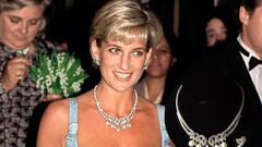 A total of 50 lots will go under the hammer in Los Angeles including a black tulle gown which Diana wore to the ‘Phantom of the Opera’ premiere in 1986.