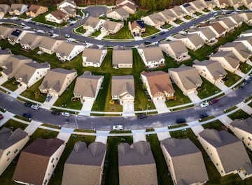 La zona de apartamentos en la que vive Jalen Hurts, en Cherry Hill. 