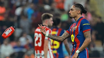 Soccer Football - Spanish Super Cup - Semi Final - FC Barcelona v Athletic Bilbao - King Abdullah Sports City, Jeddah, Saudi Arabia - January 7, 2026 FC Barcelona's Raphinha REUTERS/Stringer