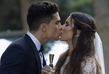 Marc bartra y Melissa han contraído matrimonio en una mansión construida en 1952 en Argentona