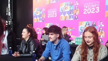 (I-D) Los cantantes Bea, Martin y Ruslana durante la firma de discos de la edición Operación Triunfo 2023, en la plaza de toros de Las Ventas, a 27 de enero de 2024, en Madrid (España). Operación Triunfo 2023, también conocido por sus siglas OT 2023, comenzó su duodécima edición del programa de televisión musical el 20 de noviembre de 2023 en directo, en la plataforma de streaming Prime Video.
27 ENERO 2024;OPERACIÓN TRIUNFO;MÚSICA;CONCURSO;DISCO;FIRMA;FANS
Ricardo Rubio / Europa Press
27/01/2024