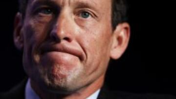Armstrong acusa a la UCI de encubrir su dopaje