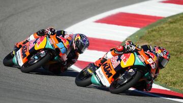 PORTIMAO, PORTUGAL - 25th March: Deniz Oncu (53) of Turkey and Red Bull KTM Ajo and Jose Antonio Rueda (99) of Spain and Red Bull KTM Ajo during the Grande Premio TISSOT de Portugal at Autodromo do Algarve on March 25, 2023 in Lagoa, Algarve, Portugal. (Photo by Jose Hernandez/Anadolu Agency via Getty Images)