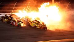 Accidente en la &uacute;ltima vuelta de las 500 Millas de Daytona.