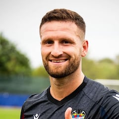 El Levante resuelve el problema del dorsal de Mustafi