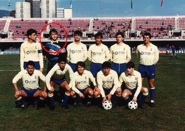 Defendió la portería de Las Palmas durante la temporada 1988-89.