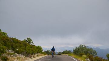 Las últimas rampas de la subida son de entidad y superan el 10% en algunos tramos.