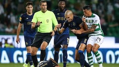 Pedro Porro y Pepe, durante el Sporting-Oporto del s&aacute;bado.