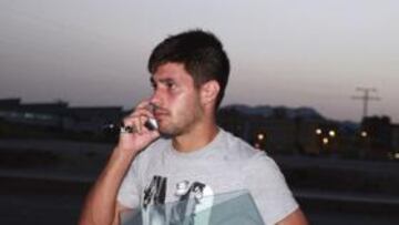 Carles Gil, con molestias.