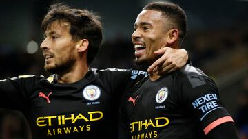 Gabriel Jes&uacute;s celebra su gol ante el Burnley.