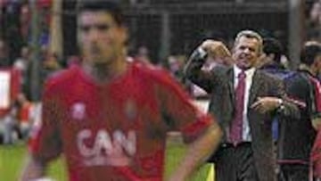 <B>TENSIÓN</b>. Aguirre pide tensión y trabajo.