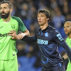 Aguirre quiere mantener por ahora la defensa de cinco