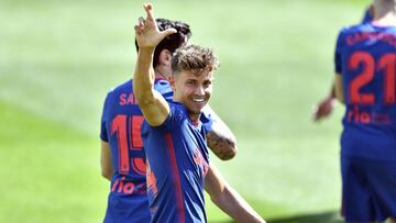Llorente celebra su gol frente al Elche en la 20-21.