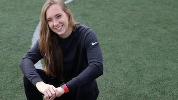 Nicole Regnier, futbolista colombiana