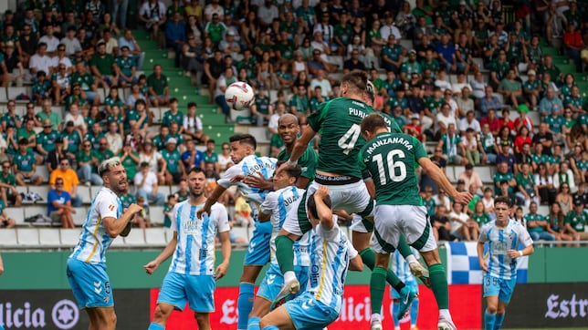 El Racing de Ferrol perfecciona su juego aéreo para Riazor
