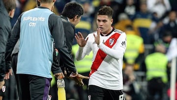 Juan Fernando Quintero celebra el gol de River ante Boca en Madrid