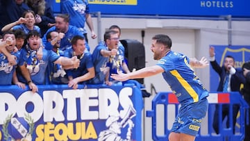 Juanqui celebra el gol de la victoria sobre el Barça en la Copa del Rey.