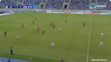 Le hizo una falta al árbitro y le sacaron roja directa: la nueva joya que regaló la Primera B