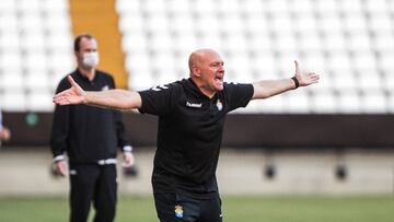 Pepe Mel: ¡°El h¨¢bitat de Las Palmas est¨¢ en Primera Divisi¨®n¡±