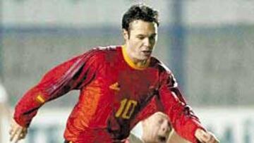 <b>LÍDER. </b>Sobre Iniesta girará la Sub-21 española.